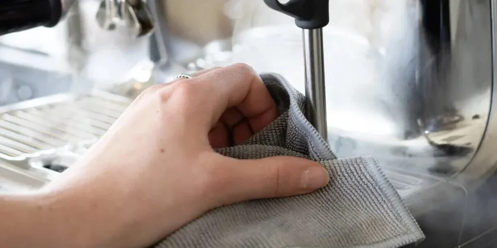 How to give your coffee machine a shiny clean exterior