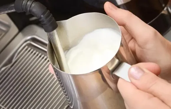 How to make the best milk foam with steam nozzle